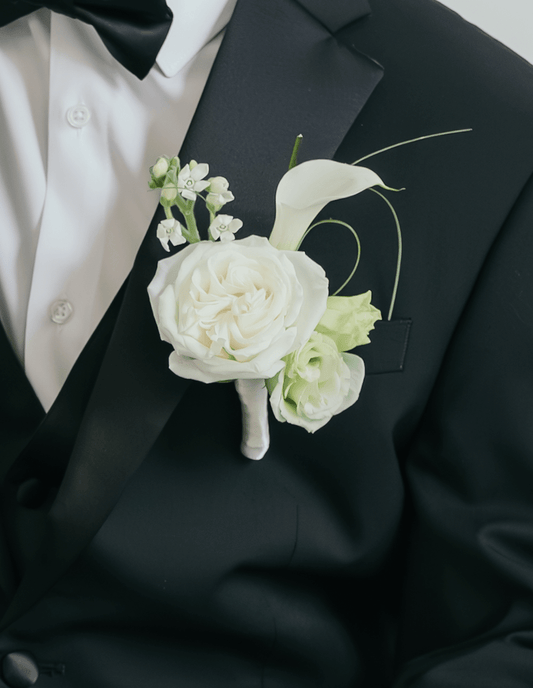 Boutonnière - Her Bloom Story